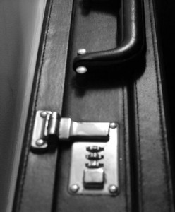 objects_briefcase2